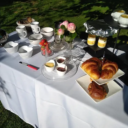 L'attrape Coeurs Πανσιόν 4*